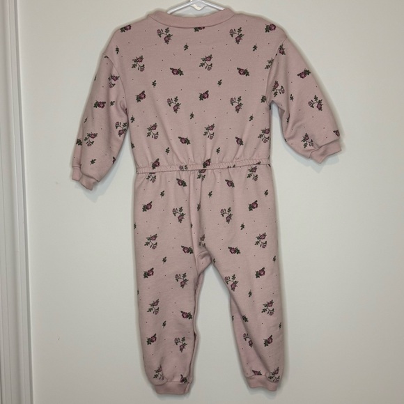 Carter’s Baby Girl Pink Floral Long Sleeve Romper Jumpsuit | 18 months - Picture 2 of 3